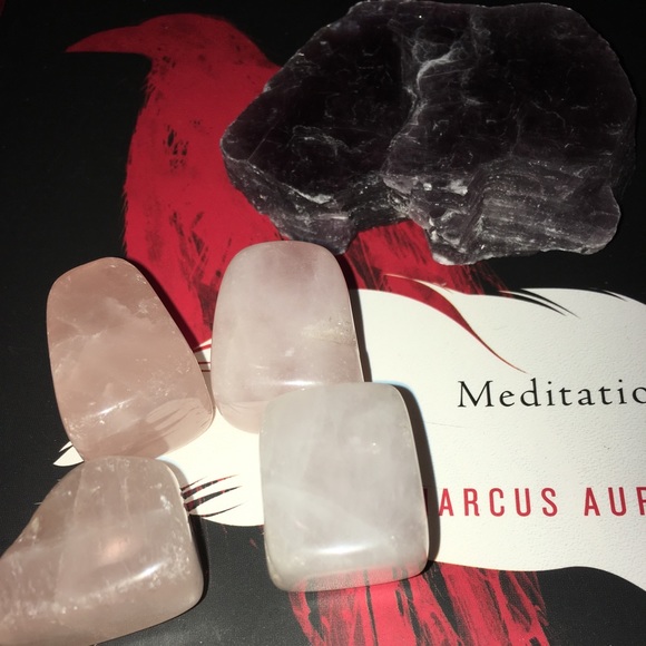 🚨SOLD🚨Lepidolite & Rose Quartz Crystal Bundle - Picture 3 of 7